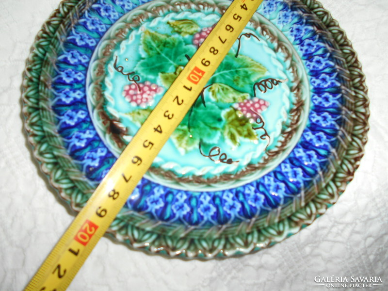 Art Nouveau majolica plate-flower pattern--willeroy & boch