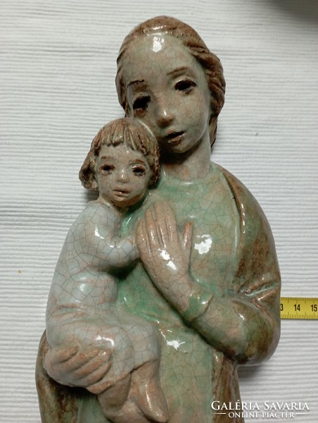 Mária relief ceramics