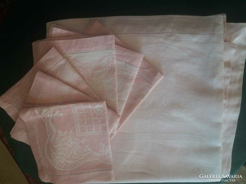 Old, floral pattern, pink damask tablecloth with 6 napkins