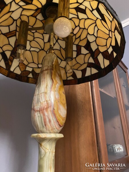 Tiffany table lamp