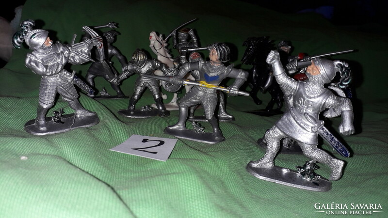 1972. Old silver armored knights plastic toy soldiers - Jean Höffler West Germany - according to pictures 2