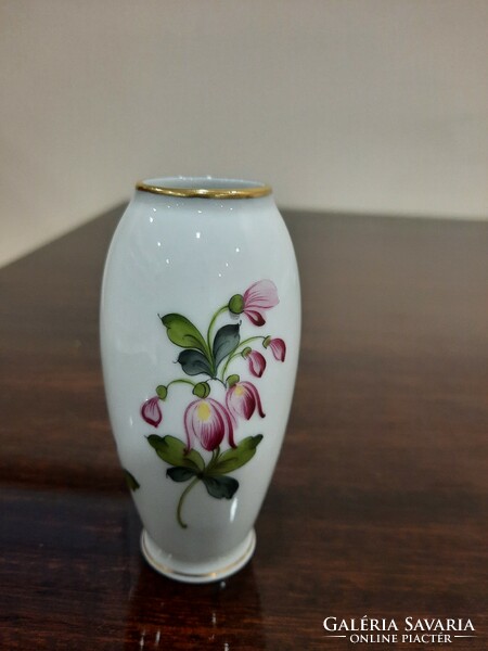Herendi virágmintás kis porcelán váza 1. Oszt.