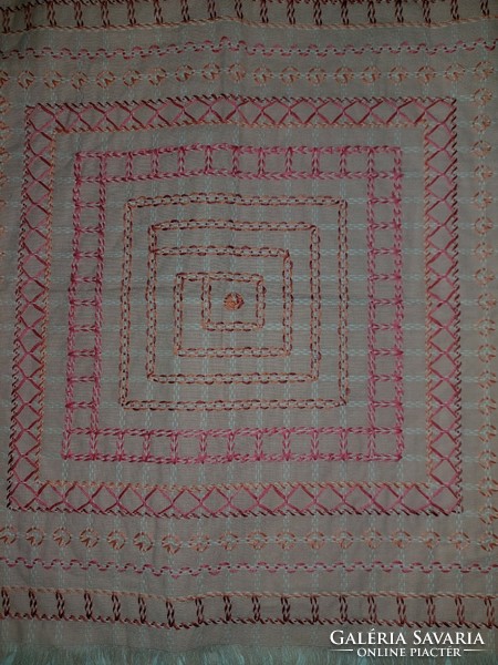 Pink embroidered tablecloth 46x49cm