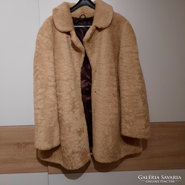 Women's sheepskin coat