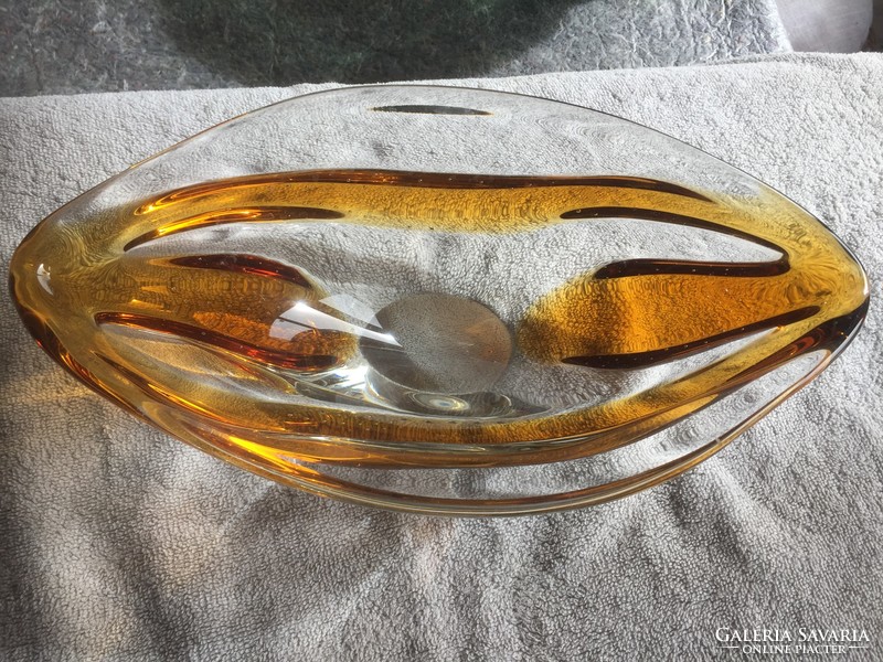 Gyönyörű kristályüveg tál, kínáló, asztalközép, cseh vagy muranói (201)