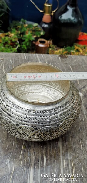 Large Persian cake container with a lid is handmade