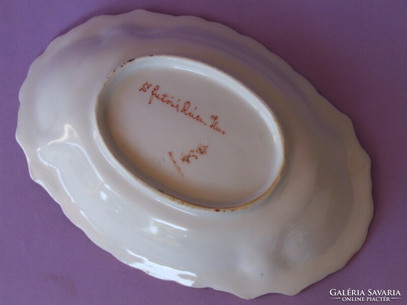 Gilded porcelain bowls (190914)