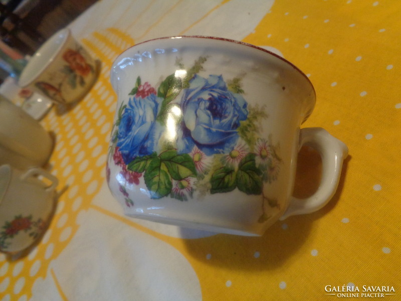 Koma cup, Viennese, blue with rose pattern, painted bottom, 12 x 8 cm, larger size