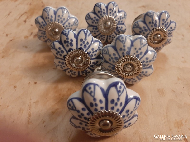 Kézzel festett Porcelán bútor gombok 6 db egyben Provence, vintage