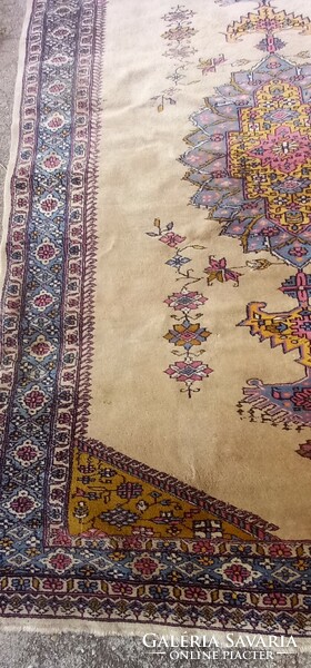 Hand-knotted Pakistani carpet is negotiable