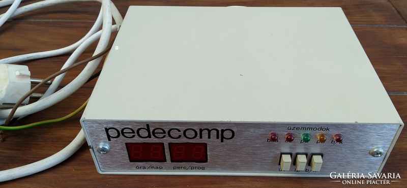 Pedecomp PR-2 iskolai csengetőóra ( másra is jó )