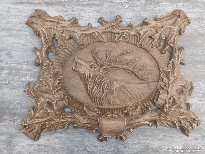 Szarvaskép vadászkép szarvasszobor vadászajándék kopjafa vadásztermék vadászház vadászpuska trófea