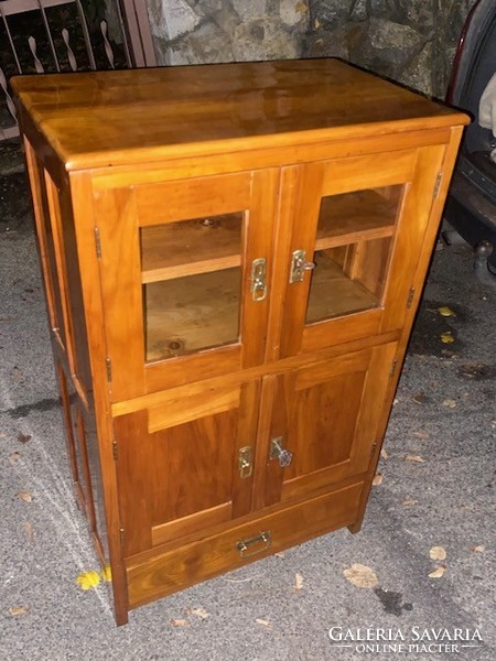Art Nouveau small cabinet