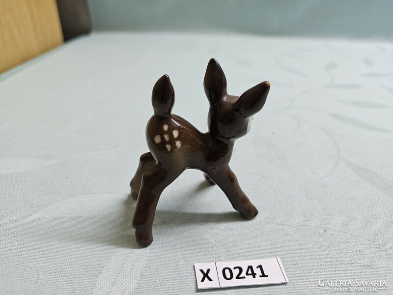 X0241 porcelain deer 8x8 cm