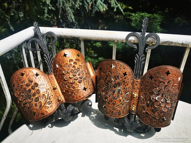 Wrought iron-red copper wall arms