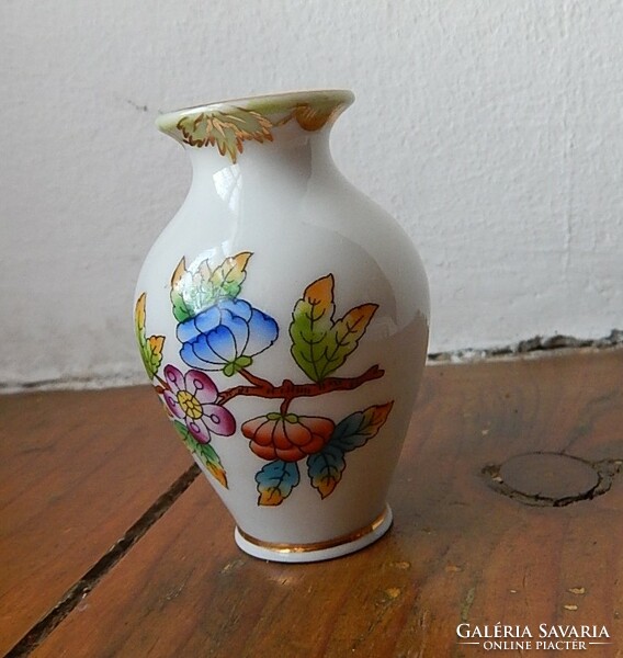Herendi mini váza