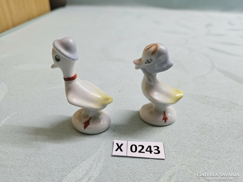 X0243 Ukrainian duck pair 6 cm