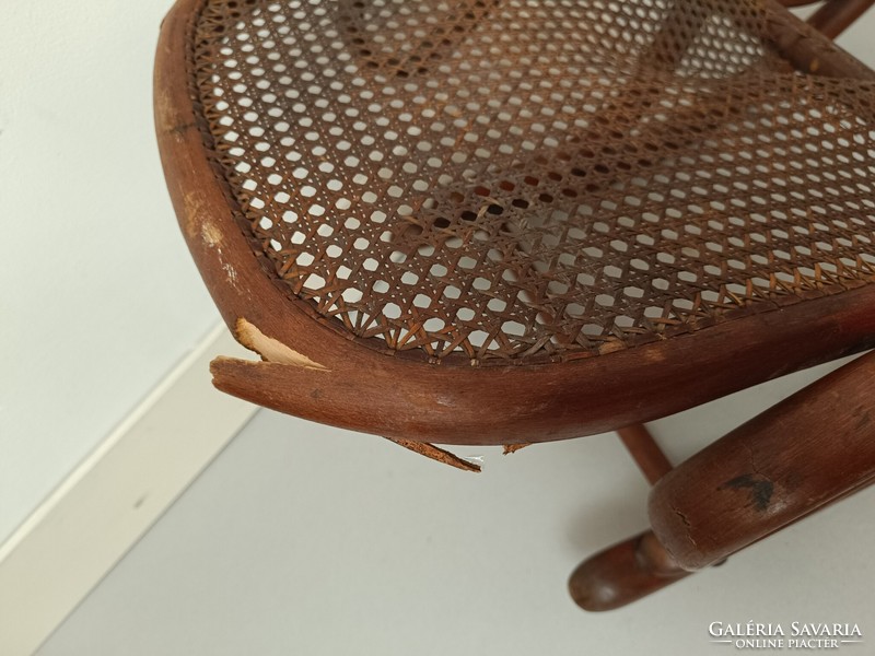 Antik Thonet bútor hintázós jelzés nélküli lábtartó láb zsámoly Nábytok Thonet 309 8082