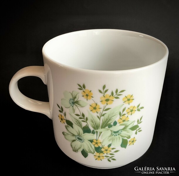 Alföldi green flower bouquet mug, made in-house