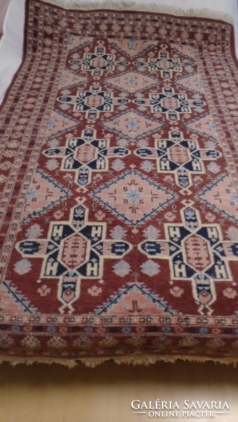 Antique hand-knotted oriental woolen Persian rug