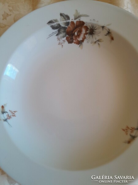 Brown floral plate from Hólloháza