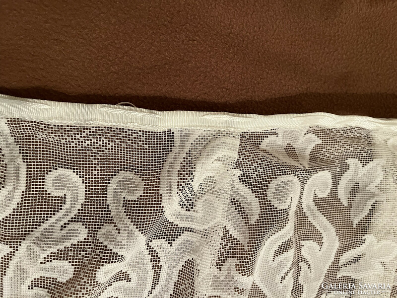 Set of 2 lace curtains for windows