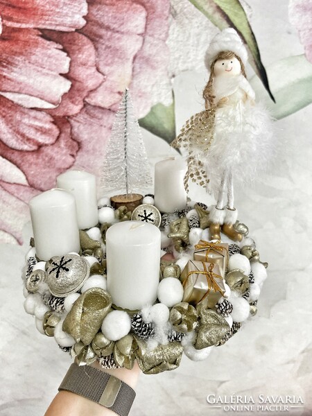 Fairy girl Advent wreath - gold