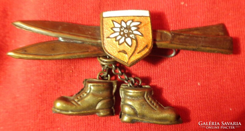 Alpinist /ski sport/ badge - approx. 6 cm /copper alloy, with small fire enamel pendant/