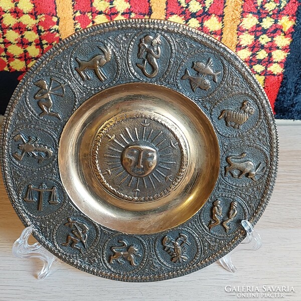 Retro industrial art gilded copper alloy horoscope wall decoration