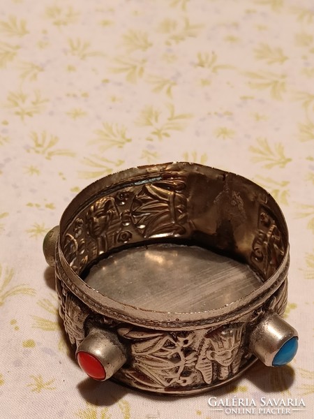 Silver-plated ring with stones