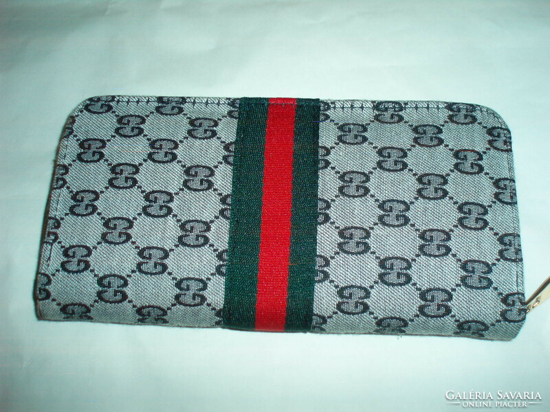 Canvas wallet with Gucci logo