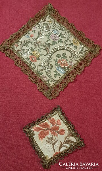 2 old silk brocade tapestry tablecloths in display case (l4242)