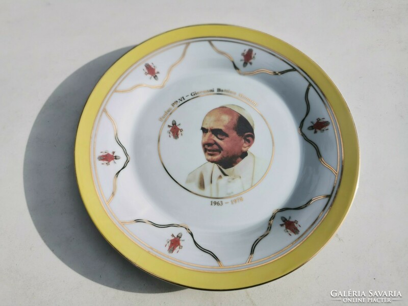Vi. Pope Paul memorial plate