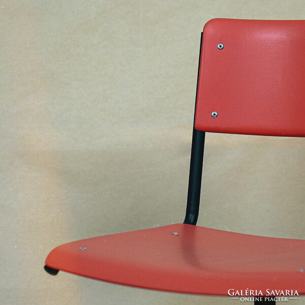 Felújított Embru iskolai székek 2-2db
