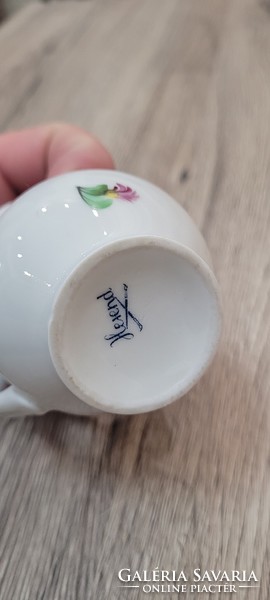 Herend milk-colored spout.