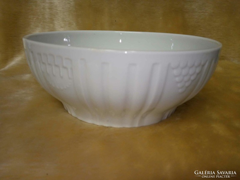 Zsolnay Hungarian patty bowl, 20 cm diameter