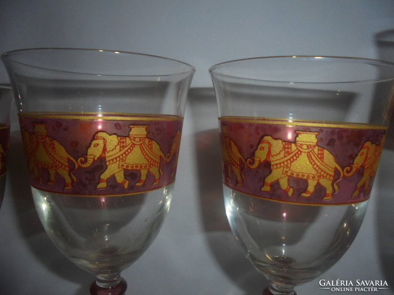 Elefánt dekoros talpas pezsgős pohár - hét darab együtt