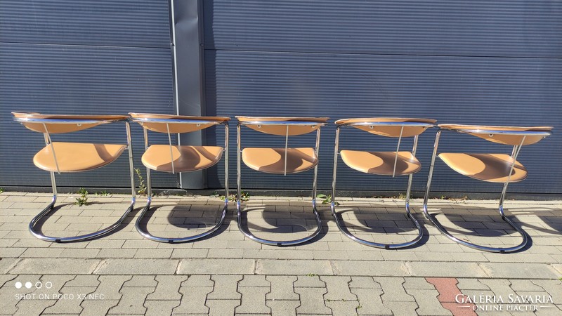 Available on sale! Tubular minimalist canasta chair made in Italy 1970s 5 pcs - price per piece