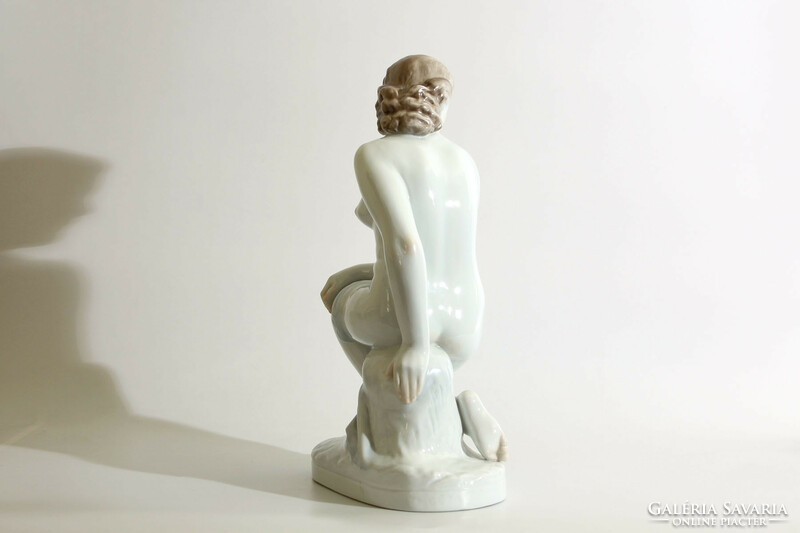 45cm Herend kneeling female nude figure | 5719 Croatian Geza statues