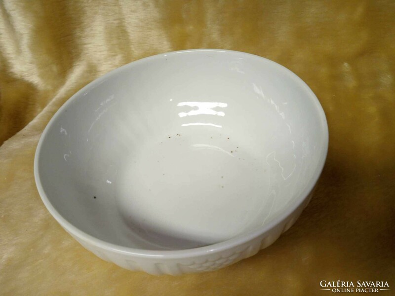 Zsolnay Hungarian patty bowl, 20 cm diameter