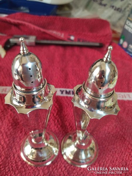 925 Sterling silver beautiful antique salt and pepper shaker holder