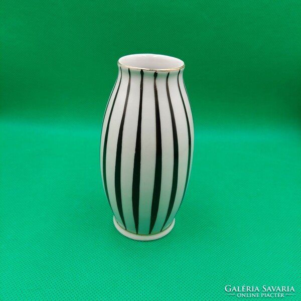 Striped vase of Sándor Koczor raven house