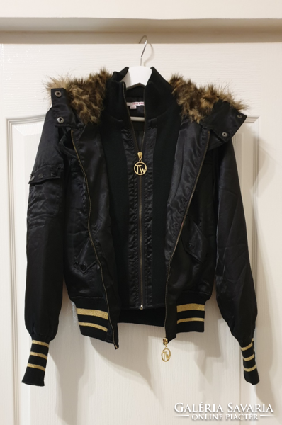 Black satin jacket size 38 new!!!