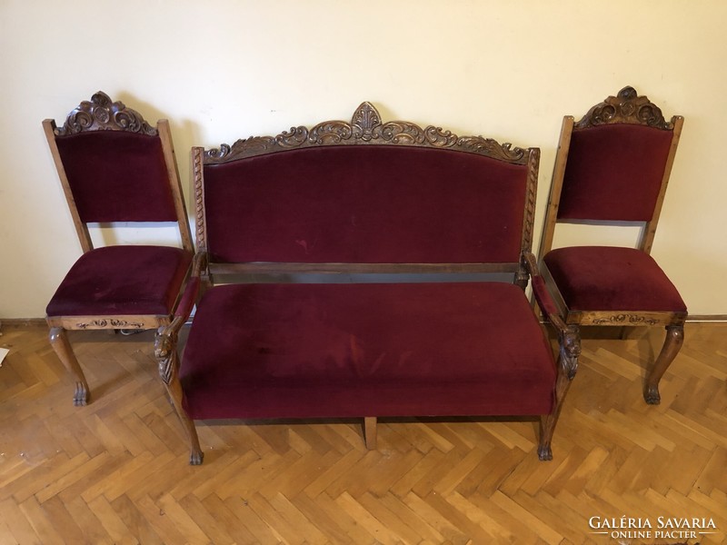Neo-Renaissance sofa