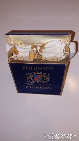 Retro Rothmans cigarettacsomag, bontott, 3 dobozos