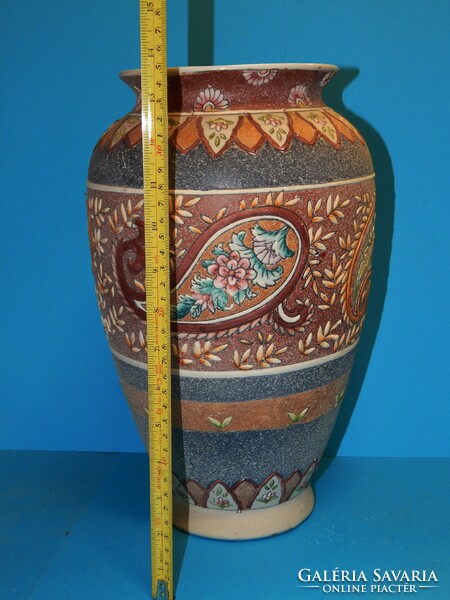 36 cm high flawless vase
