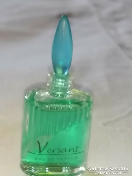 Vintage Versant  Eau de Parfum a Charrier France-tól  Mini 5 ml, tele van 518.