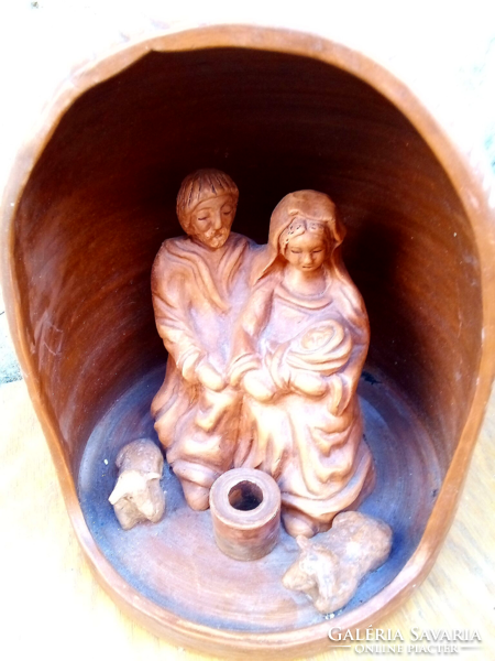 Ceramic nativity scene in condition appropriate for its age