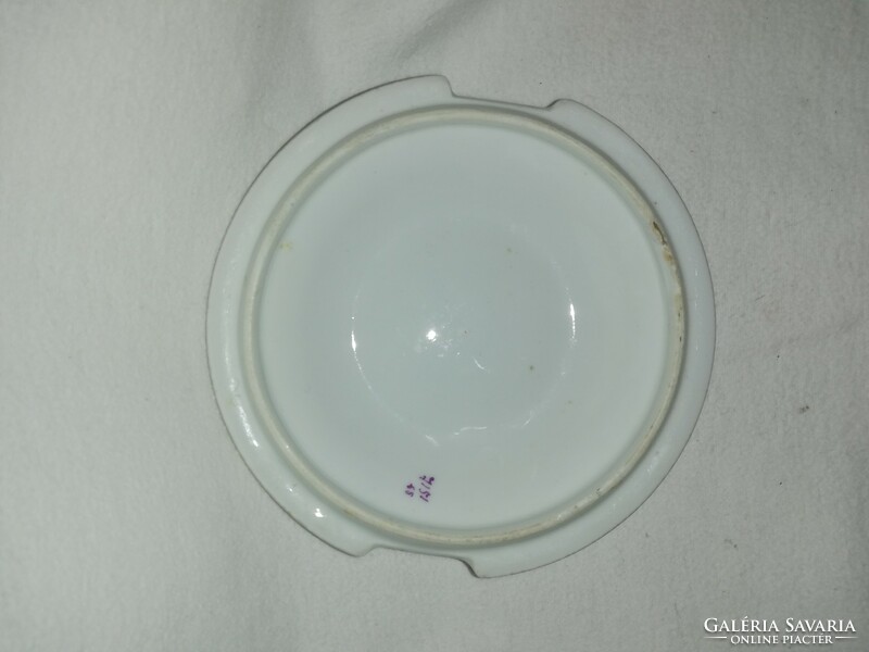 Violet-patterned porcelain marked food barrel lid