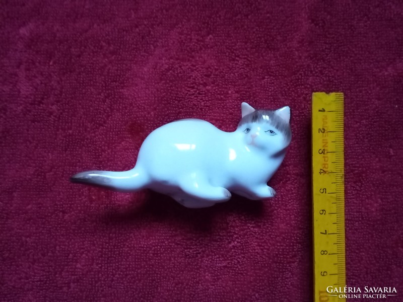 Zsolnay porcelain cat nip